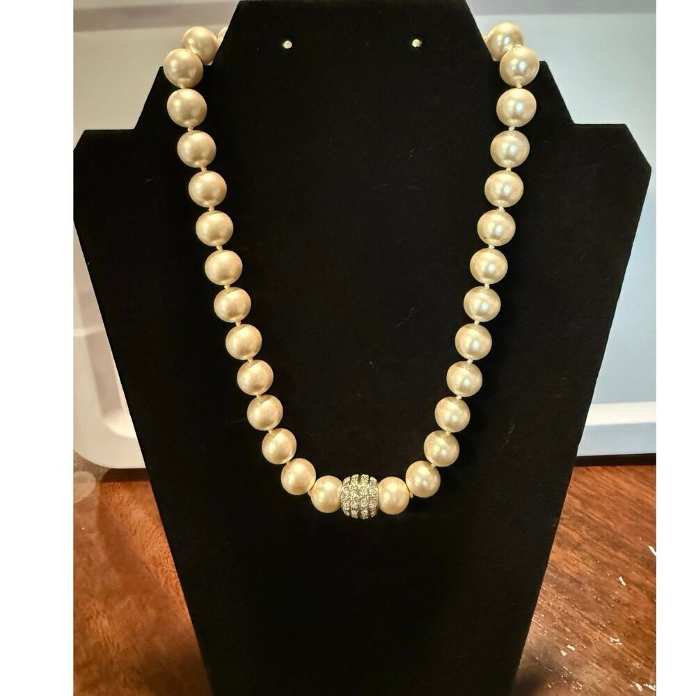 Faux Pearl and Rhine Stone Necklace